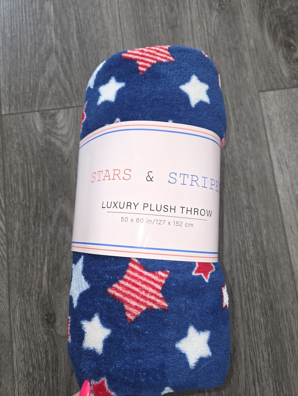 Stars And Stripe Luxury Plush Throw Blanket - Blue W/Red & White Stars 50x60in